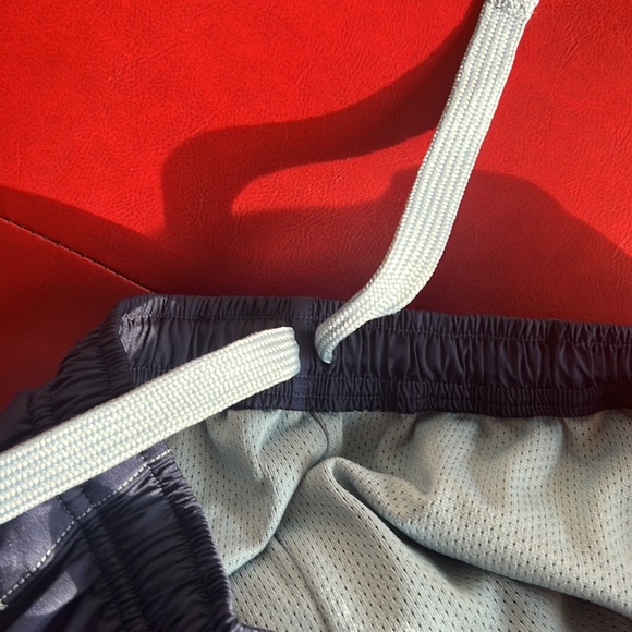 Under Armour Windbreaker Sweatpants YXL - Picture 5 of 6
